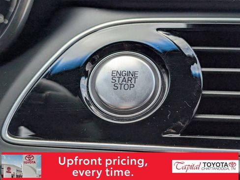Used 2023 Genesis G70 3.3T w/ Sport Prestige Package RWD image 18
