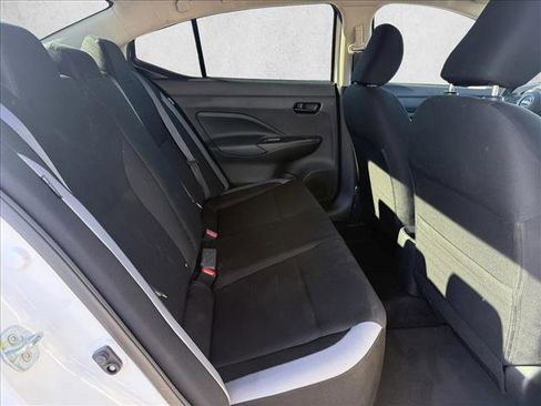 Used 2025 Nissan Versa S w/ S Plus Package image 19