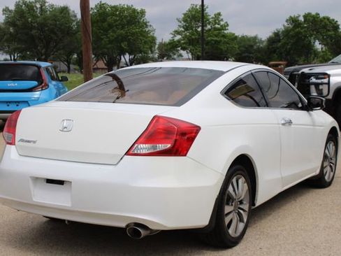 Used 2011 Honda Accord LX-S image 3