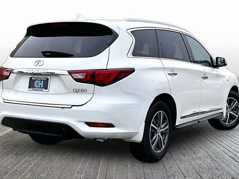 Used 2016 INFINITI QX60 Luxe w/ Premium Package AWD/4WD image 9