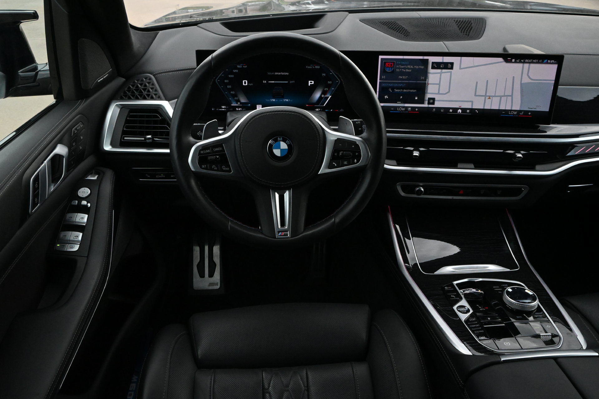Used 2025 BMW X7 M60i AWD/4WD image 10