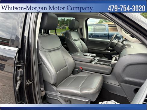 Used 2025 Ford Expedition Max Active AWD/4WD image 33
