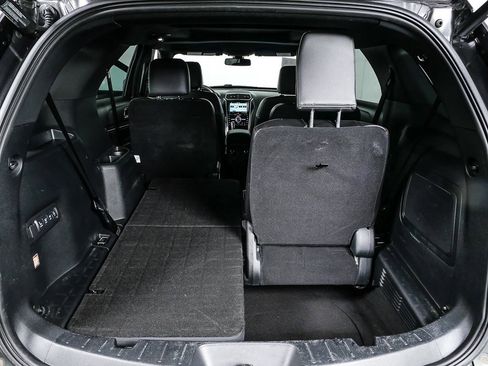 Used 2018 Ford Explorer Sport w/ Equipment Group 401A image 34