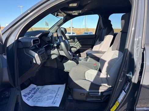 Certified 2025 Toyota 4Runner TRD Off-Road image 23