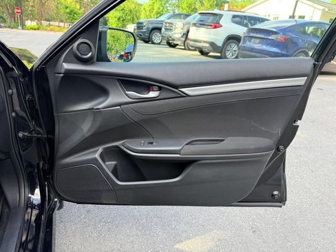 Used 2018 Honda Civic EX image 19