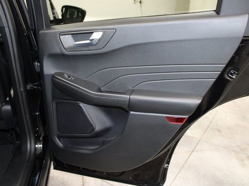 New 2026 Ford Escape ST-Line w/ Cold Weather Package FWD image 29