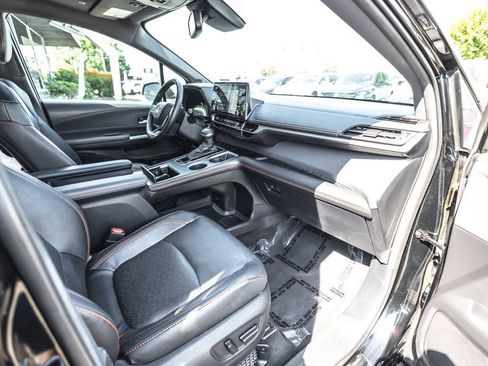 Used 2024 Toyota Sienna XSE w/ XSE Premium Package AWD/4WD image 26