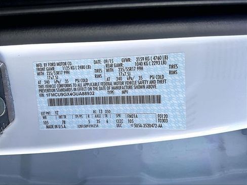 Used 2016 Ford Escape SE w/ Equipment Group 201A AWD/4WD image 9