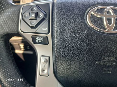 Used 2017 Toyota 4Runner SR5 RWD image 29