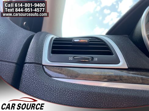 Used 2017 Chrysler 300 C w/ Safetytec Plus Group image 16