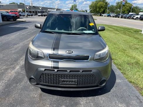 Used 2016 Kia Soul w/ Convenience Package FWD image 3