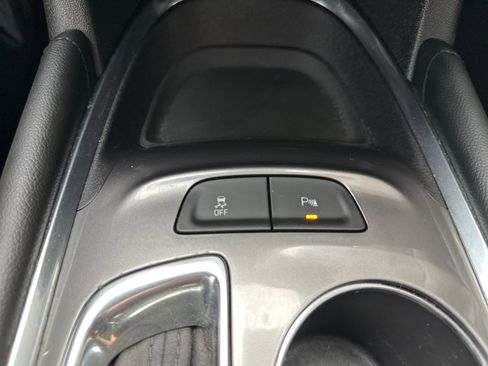 Used 2016 Chevrolet Malibu LT image 21