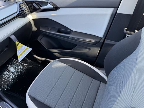 New 2026 Volkswagen Taos S image 14