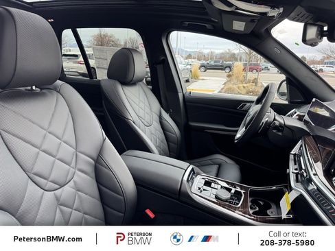 New 2026 BMW X5 xDrive50e w/ Premium Package image 18