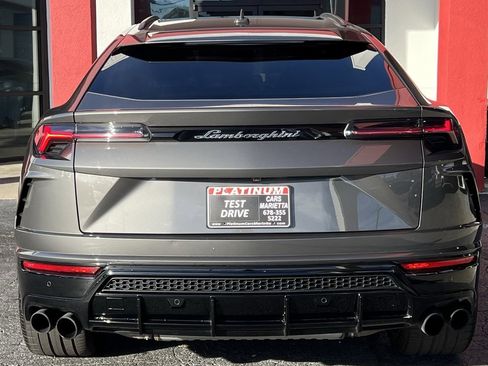 Used 2021 Lamborghini Urus image 10