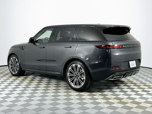 Used 2026 Land Rover Range Rover Sport SE AWD/4WD image 7