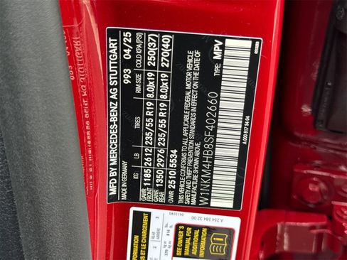 New 2025 Mercedes-Benz GLC 300 4MATIC image 35