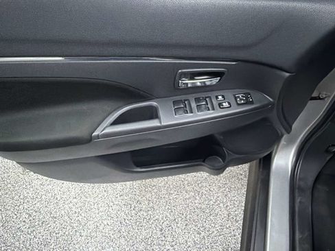 Used 2023 Mitsubishi Outlander Sport SE AWD/4WD image 13