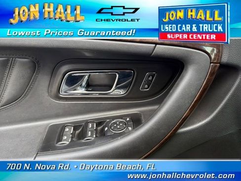 Used 2013 Ford Taurus Limited image 25