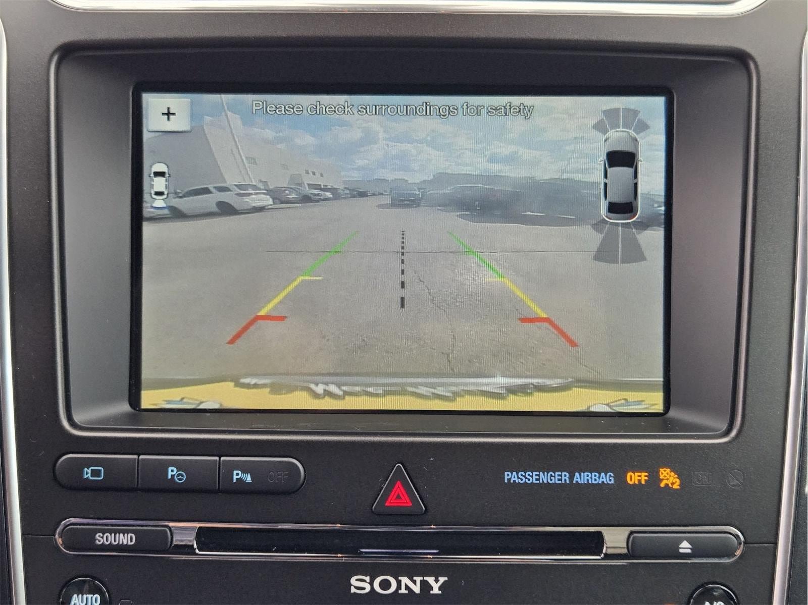 Used 2018 Ford Explorer Limited w/ Equipment Group 301A FWD image 15