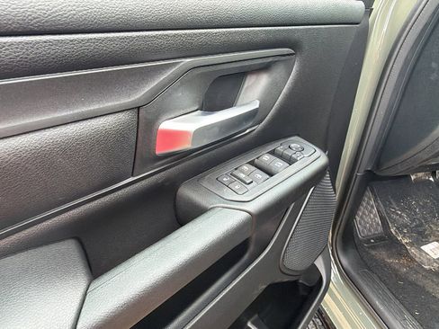 New 2026 RAM 1500 Express image 15