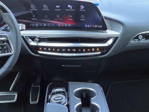 New 2026 Cadillac Lyriq V image 15