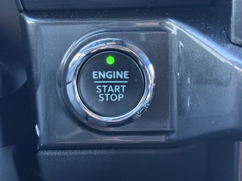 Used 2022 Ford F150 XLT w/ Equipment Group 302A High image 33