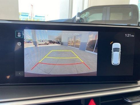 Used 2025 Kia Sorento EX image 21