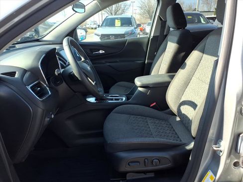 Used 2024 Chevrolet Equinox LT w/ LPO, Floor Liner Package image 28