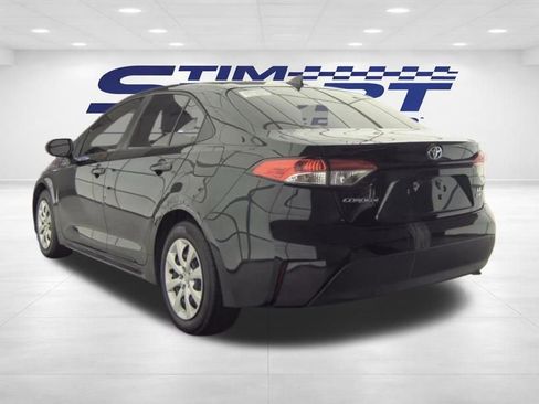 Used 2025 Toyota Corolla LE image 8