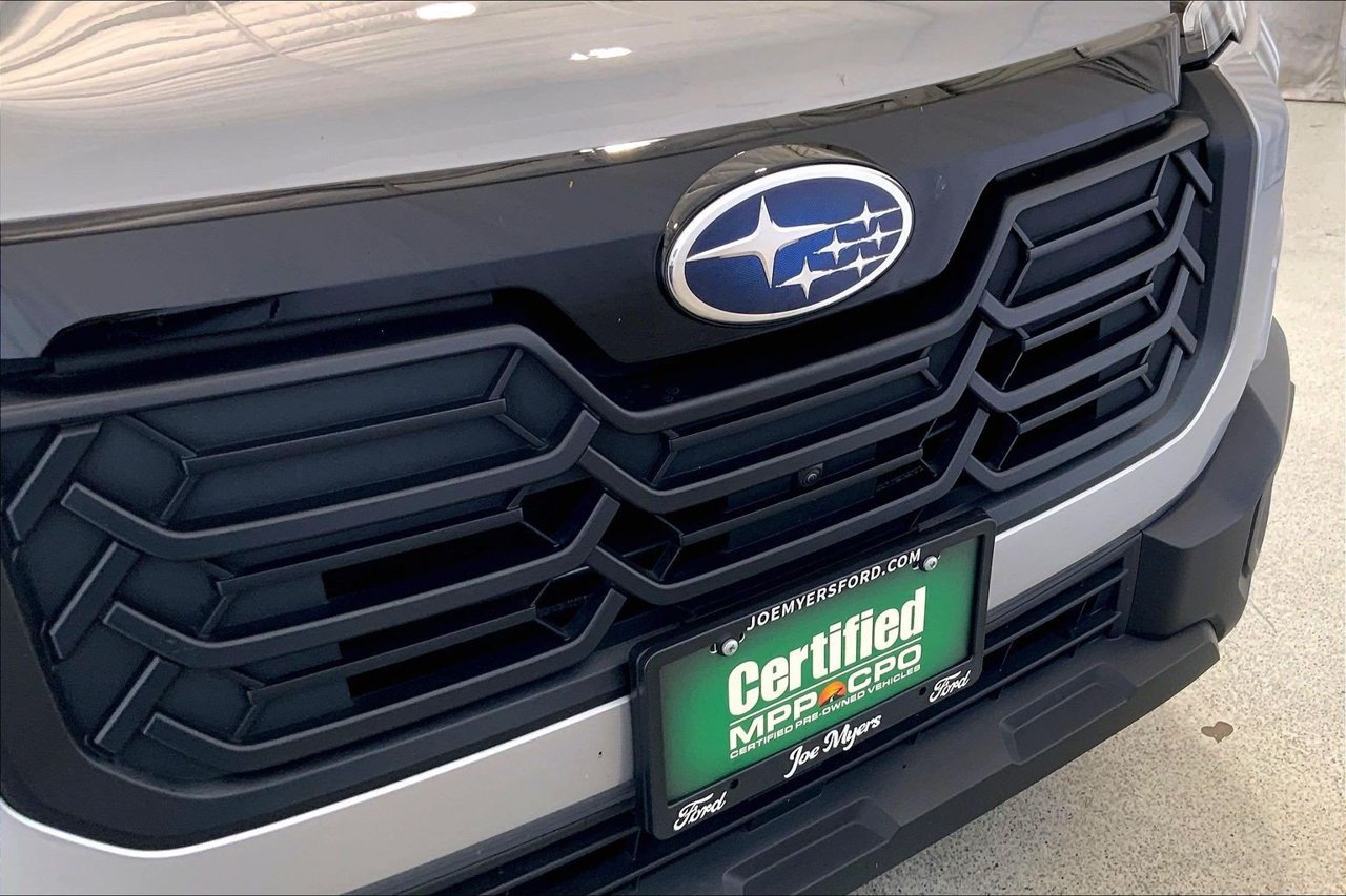 Used 2026 Subaru Outback Touring AWD/4WD image 30