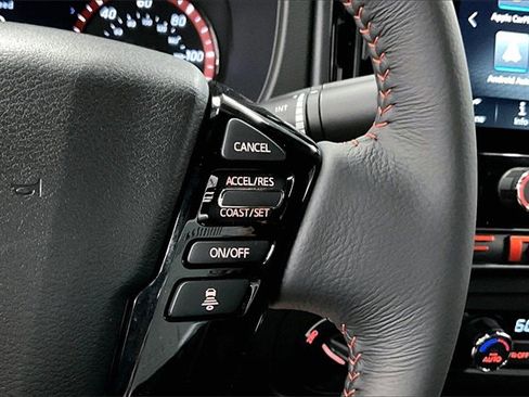 New 2025 Nissan Frontier PRO-4X image 22