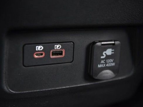 Certified 2025 Nissan Frontier PRO-4X w/ Pro Convenience Package AWD/4WD image 30