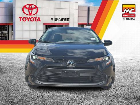 Certified 2026 Toyota Corolla LE FWD image 8
