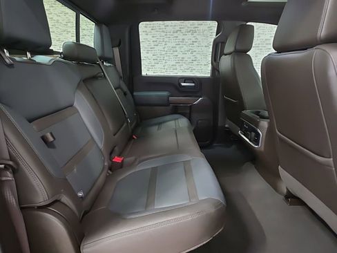 Used 2021 GMC Sierra 3500 Denali w/ Denali Black Diamond Edition AWD/4WD image 13