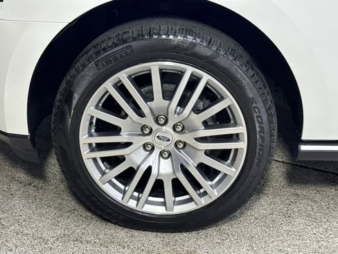 Used 2024 Ford Expedition Limited image 16