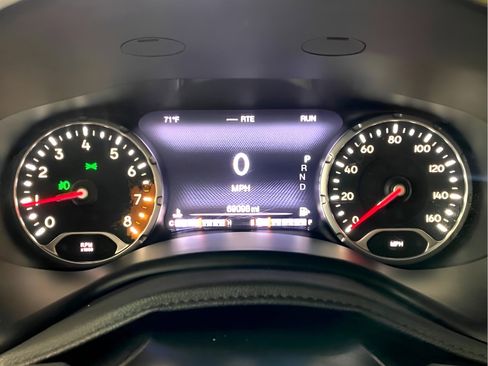 Used 2016 Jeep Renegade Limited image 13