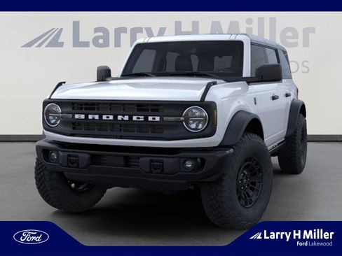 New 2026 Ford Bronco Big Bend w/ Black Diamond Package AWD/4WD image 2