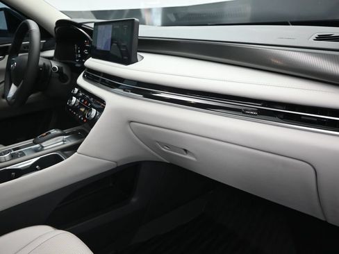 Certified 2026 INFINITI QX60 Pure w/ Cargo Package FWD image 25
