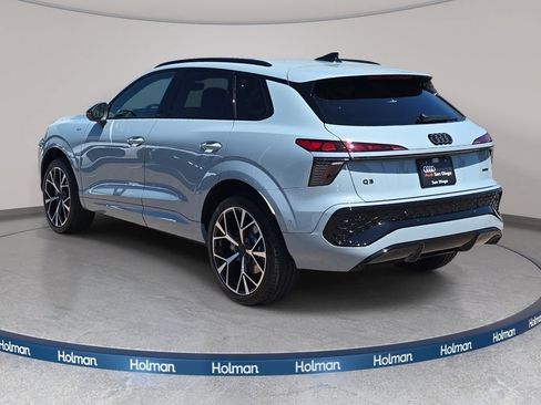 New 2026 Audi Q3 quattro 2.0T AWD/4WD image 7