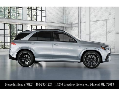 New 2026 Mercedes-Benz GLE 53 AMG 4MATIC image 15