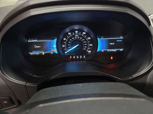 Used 2024 Ford Edge SEL image 19