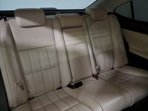 Used 2017 Lexus ES 350 w/ Luxury Package image 12