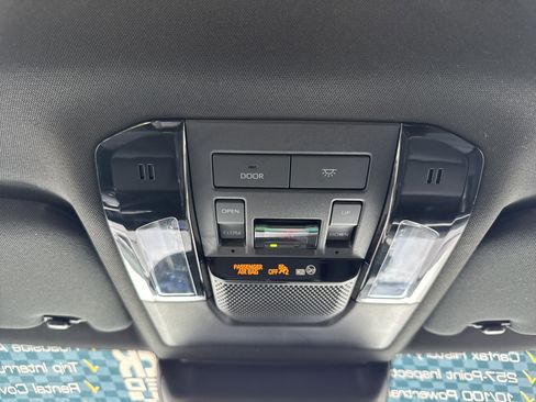 Used 2024 Lexus GX 550 image 27