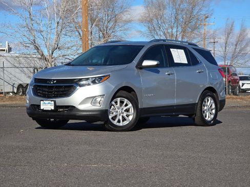 Used 2019 Chevrolet Equinox LT image 1