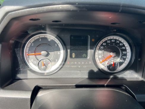 Used 2017 RAM 1500 Express image 46