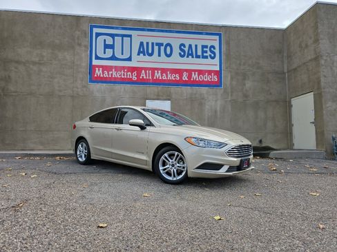 Used 2018 Ford Fusion S image 1
