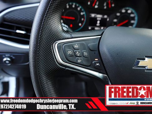 Used 2024 Chevrolet Malibu LT FWD image 24