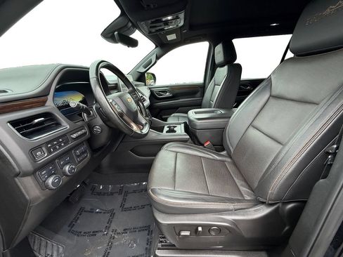 Used 2024 Chevrolet Suburban High Country w/ Max Trailering Package AWD/4WD image 9
