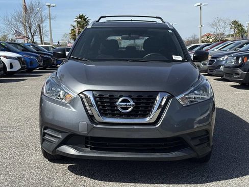 Used 2019 Nissan Kicks S w/ Exterior Package image 9